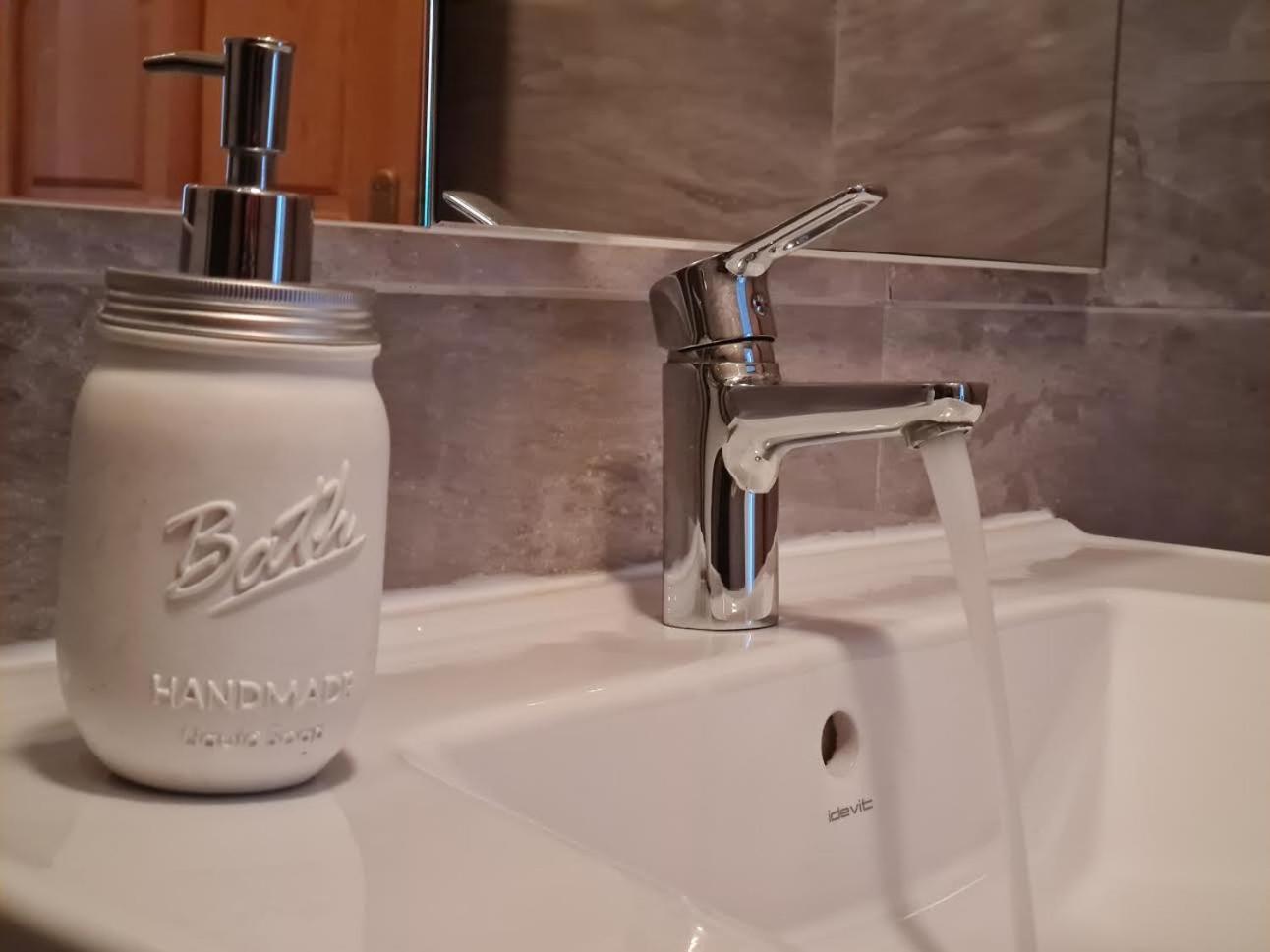 לינה וארוחת בוקר פוז'ינה Sobe "Ela" חדר תמונה